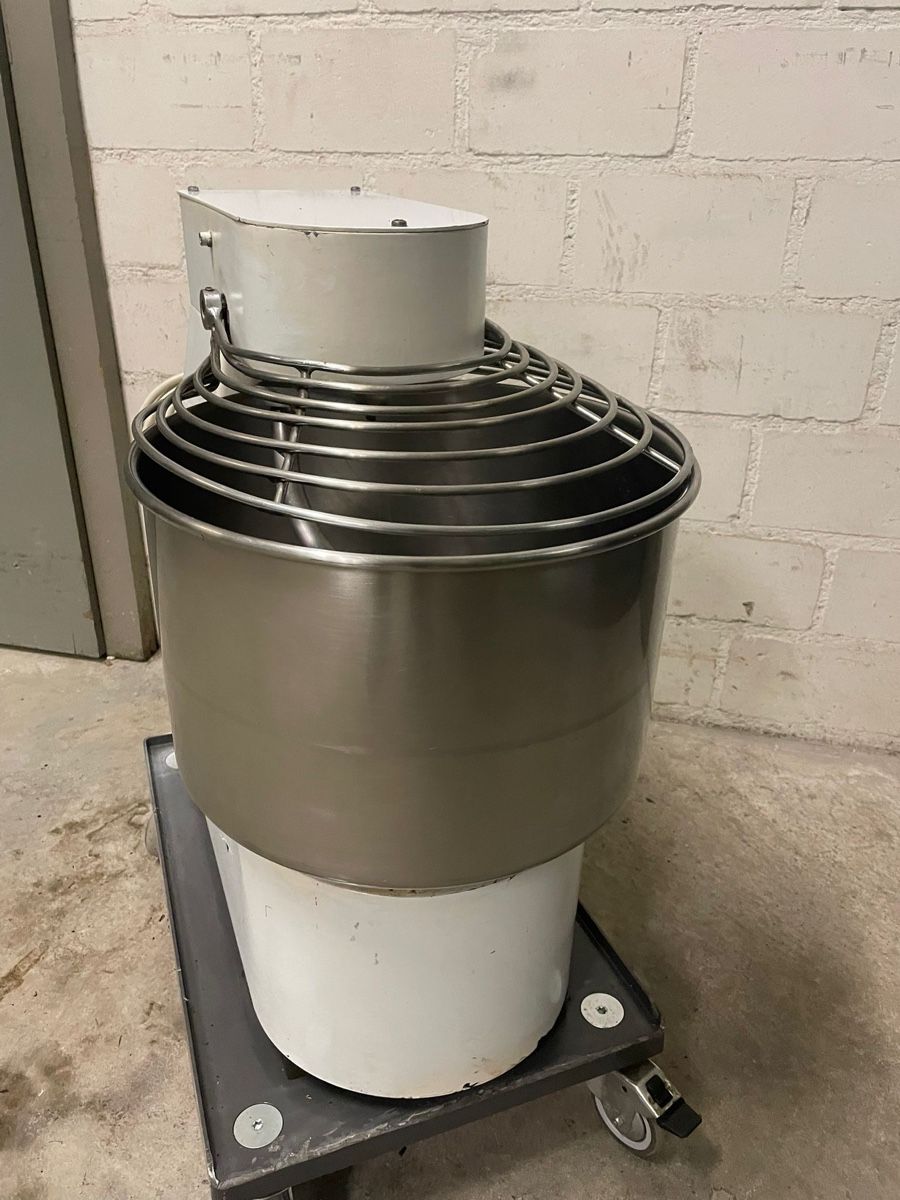 Elettrodomestici da cucina: Teigknetmaschine – Usato da Rupperswil venduto da Tinka88 1