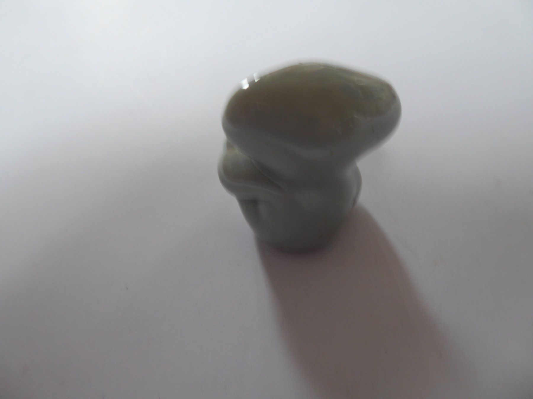 Statuette: Kleiner Elefant, 4cm hoch, Keramik – Usato da Turbenthal venduto da Panau 1