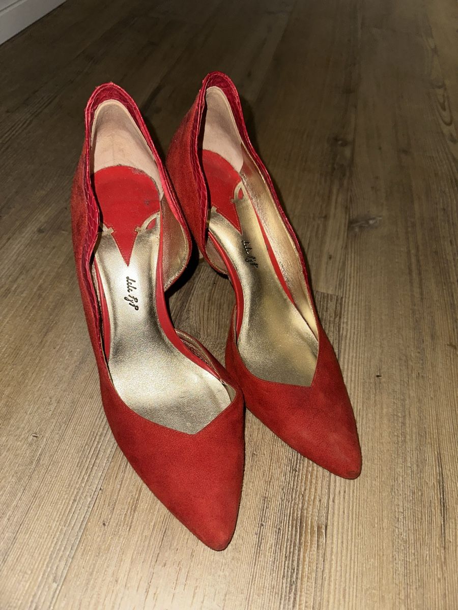 Scarpe da donna: Rote High-Heels von Vero Cuoio – Usato da Bassersdorf venduto da cel_2n7l