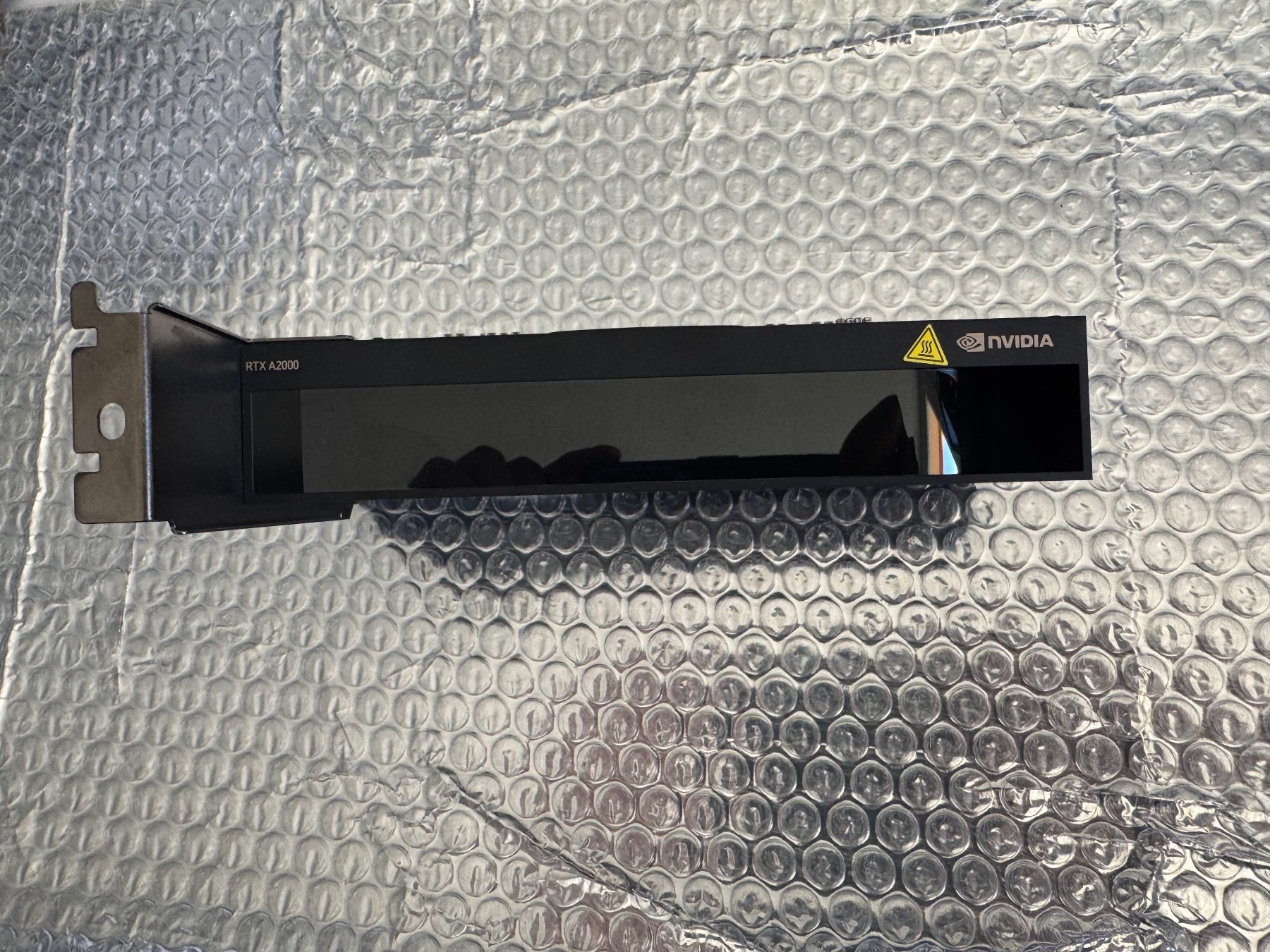 Nvidia Grafikkarten: NVIDIA RTX A2000 12GB GDDR6 ECC – Gebraucht aus Leimbach AG von Beta-Boost 1