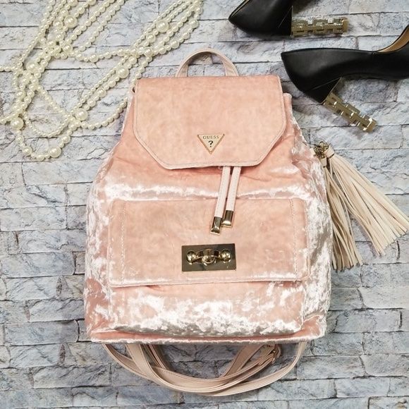 Guess Pink Velvet Backpack Kaufen auf Ricardo