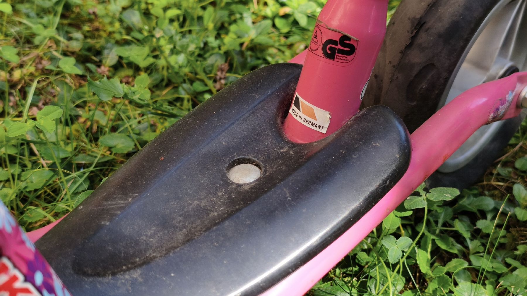 Puky Fahrzeuge für Kinder: Puky Laufrad Pink – Gebraucht aus Uster von Vega56 4