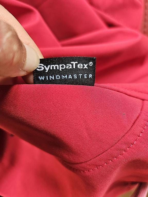 Giacche: Mamalila Softshell rot S – Usato da Hergiswil NW venduto da Bergsunne 3