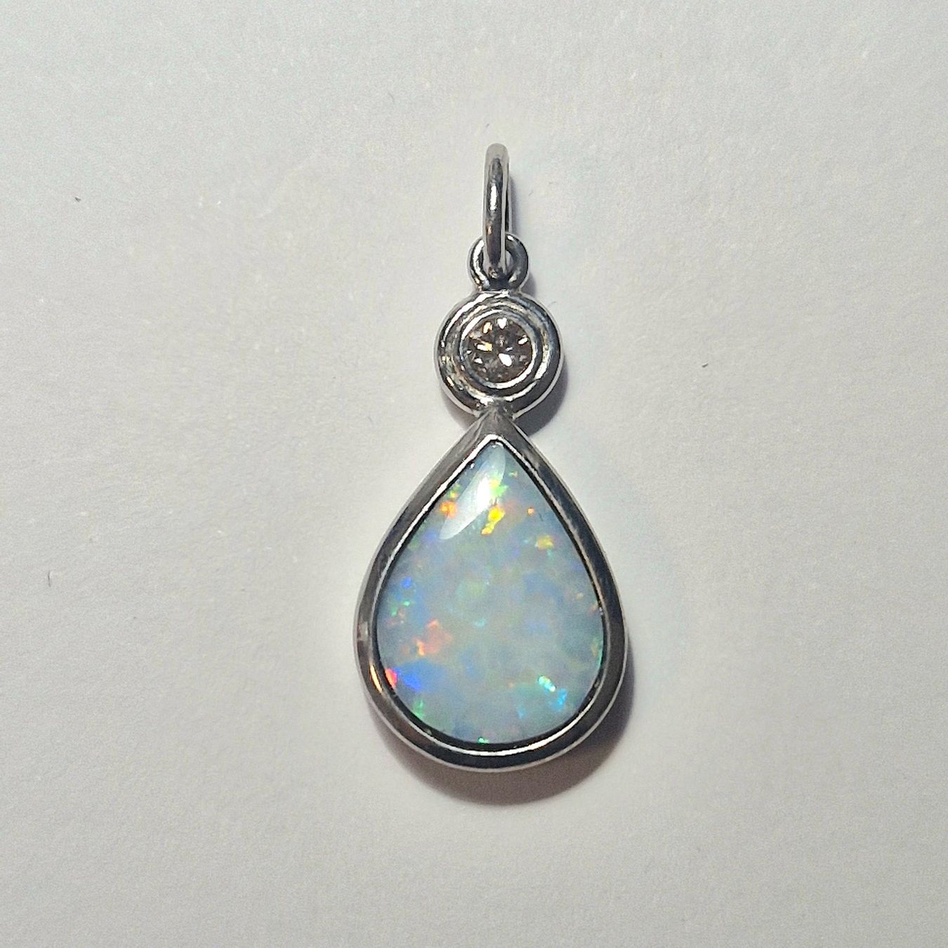 Ciondoli: Anhänger mit Opal Douplette & Cognac Brillant 0.175 ct. – Nuovo e nell'imballaggio originale da Zürich venduto da GOS08 1