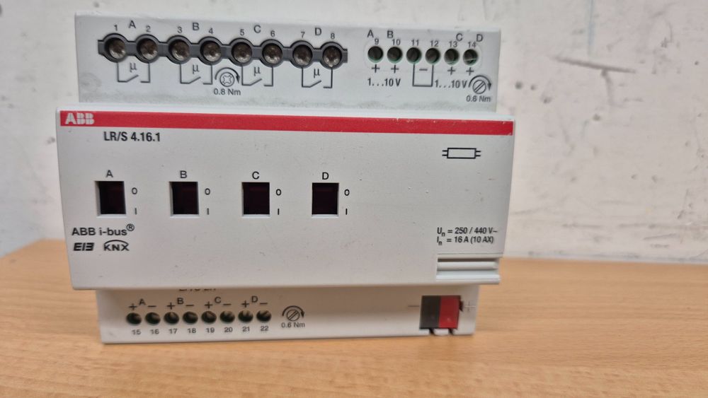 ABB KNX LR/S4.16.1 Lichtregler, 4fach, 1-10 V, REG (Gebraucht) in ...