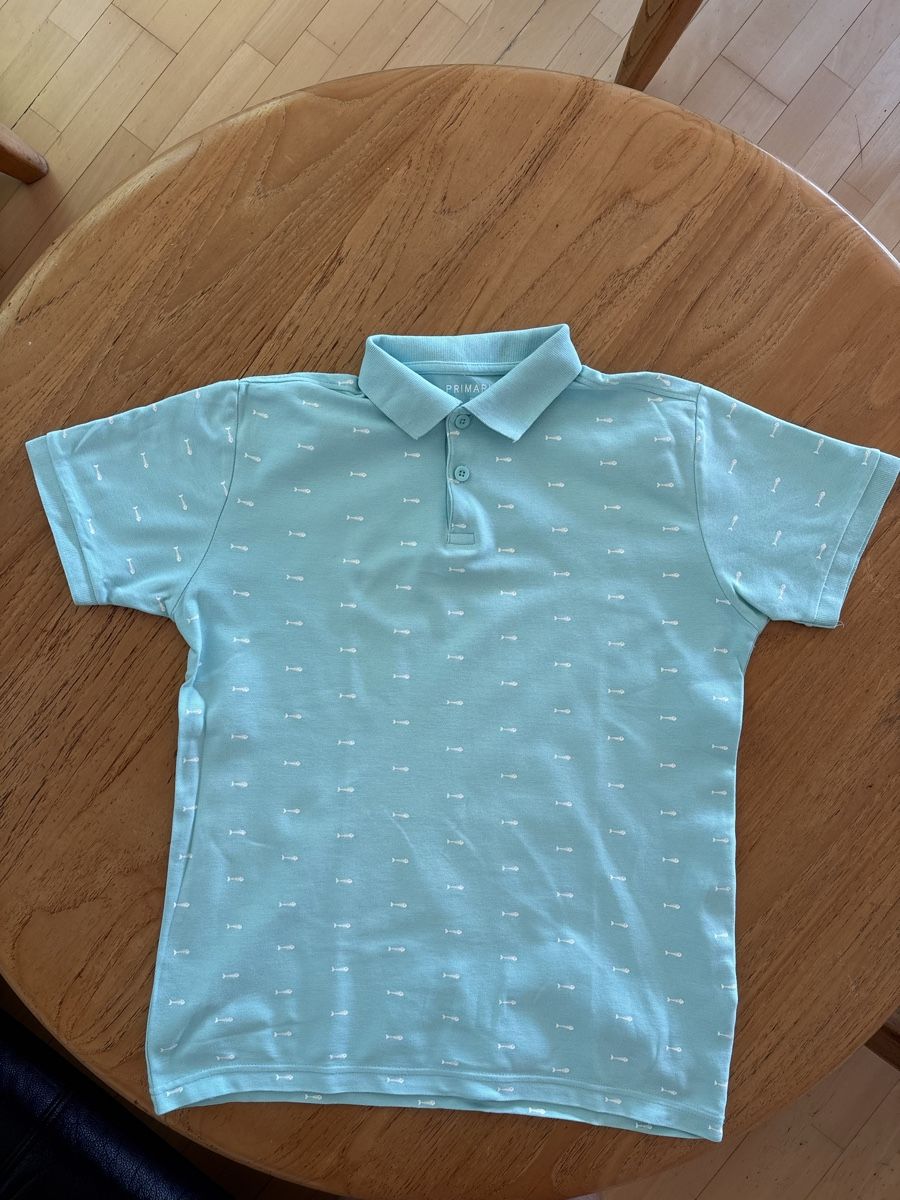 Primark Polo-Shirts: Cool Fish Print Polo Shirt - Primark - Size s – Gebraucht aus Zürich von Grothschild 1