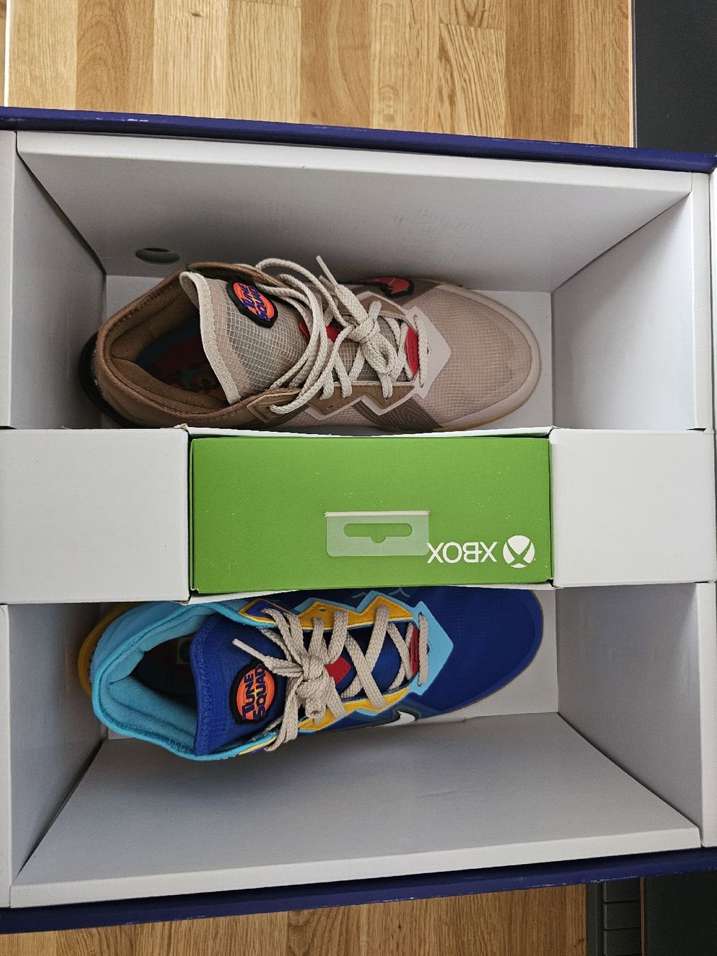 Scarpe da uomo: Space Jam Schuhe + Xbox Controller - Neu und OVP – Nuovo e nell'imballaggio originale da Arbon venduto da Twist05 1