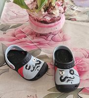 Crocs Kinderschuhe, Gr. 22-23, Piraten Design, Top Zustand!