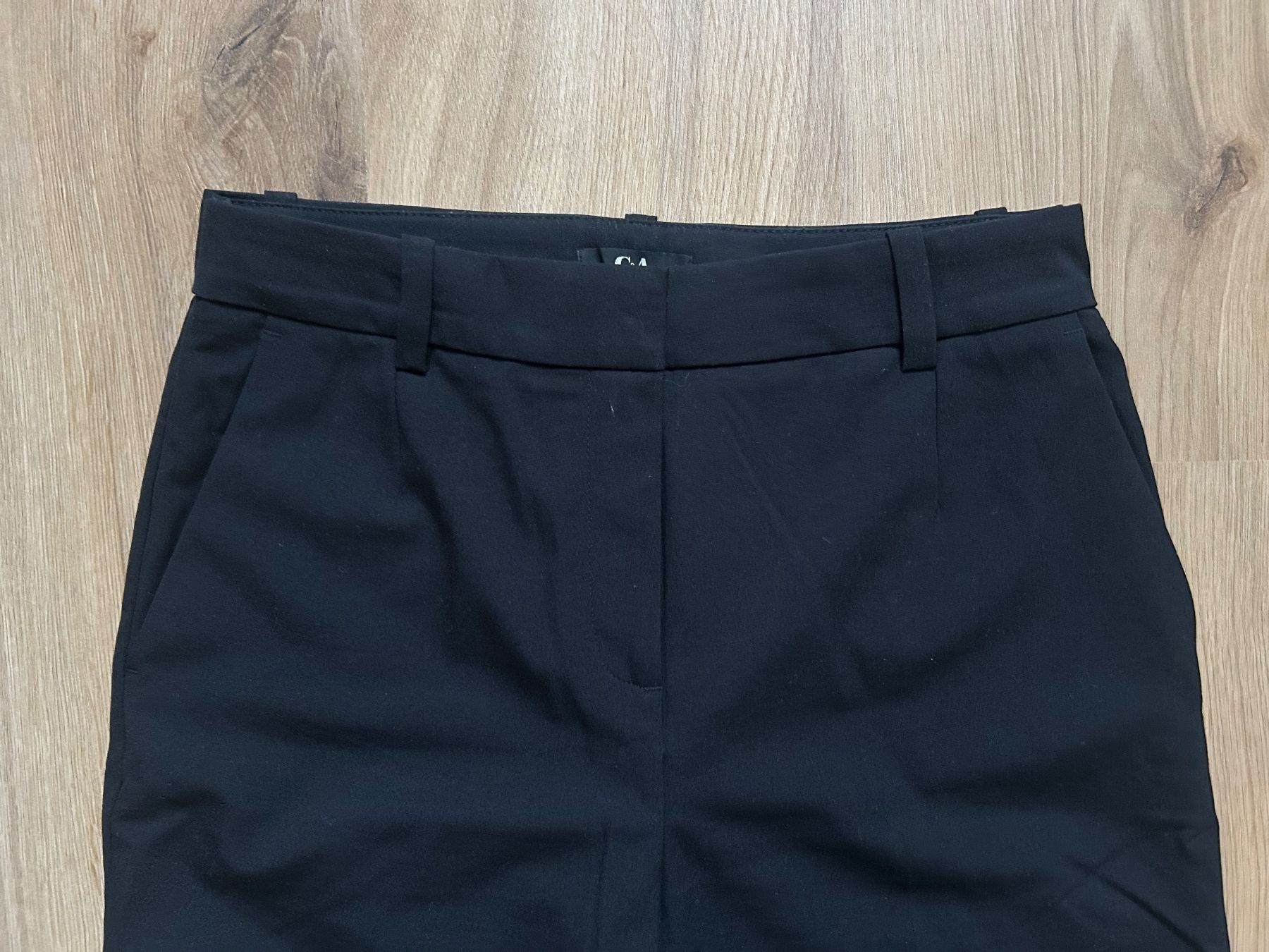 Pantaloni: Pantalon noir taille haute évasé taille 36 – Usato da Chevenez venduto da lou_79mn 1