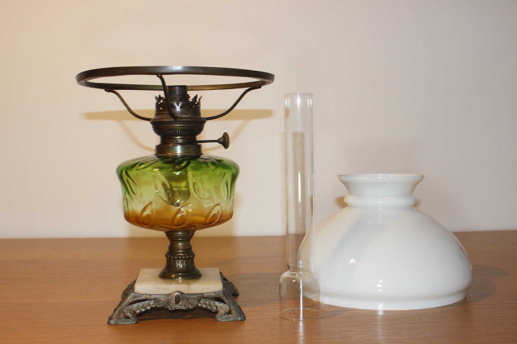 Lampade: Petroleum-Tischlampe – Usato da Basel venduto da Mila_Graf 8