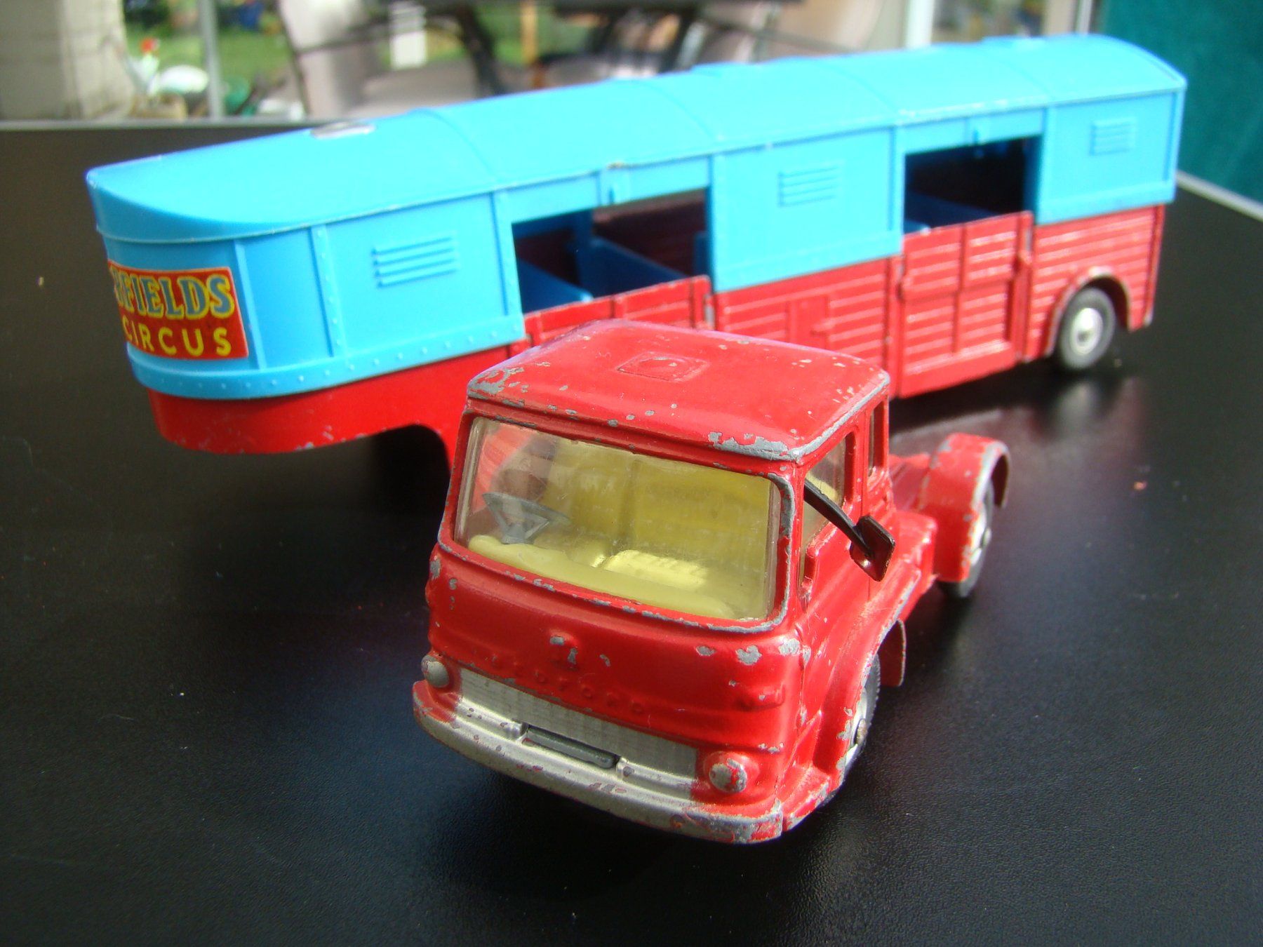 Dinky Toys Modellini d'auto: Corgi Major Bedford Chipperfields Pferdetransporter cool rar – Usato da Walzenhausen venduto da Vanquish711 1