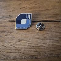 Pin’s VSSH USTSC USTSR – Union suisse sanitaire chauffage 