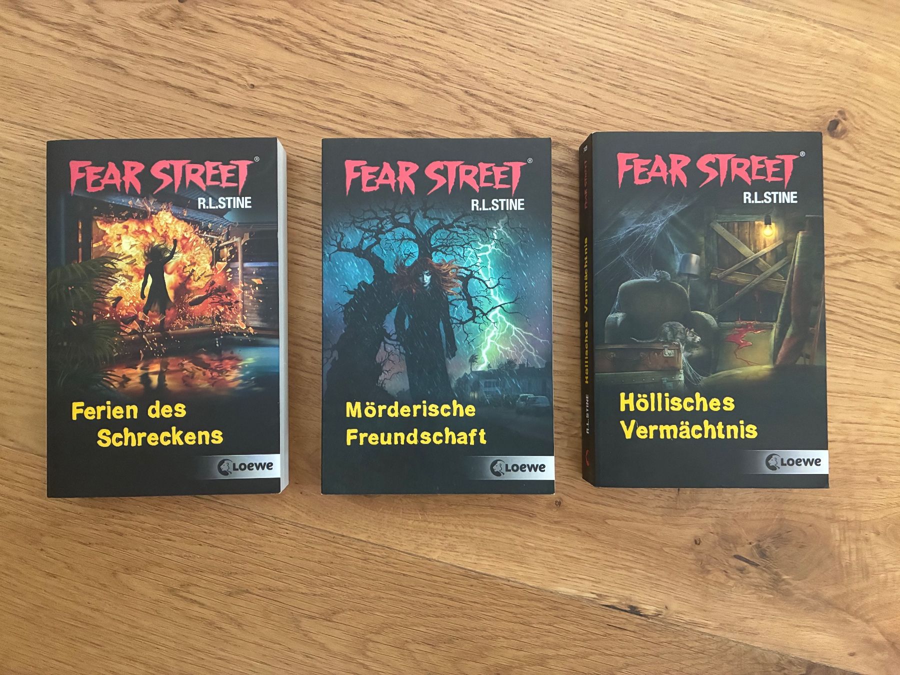 Libri: FEAR STREET - 3 Bänder – Usato da Dielsdorf venduto da aid_6lk7
