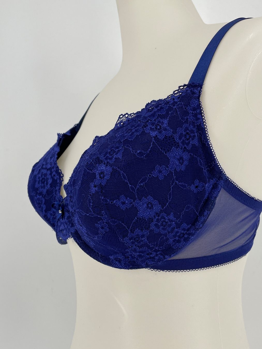 Altra biancheria intima: Push-up BH Gr. 75B oder 75C – Usato da Auenstein venduto da moin. 1