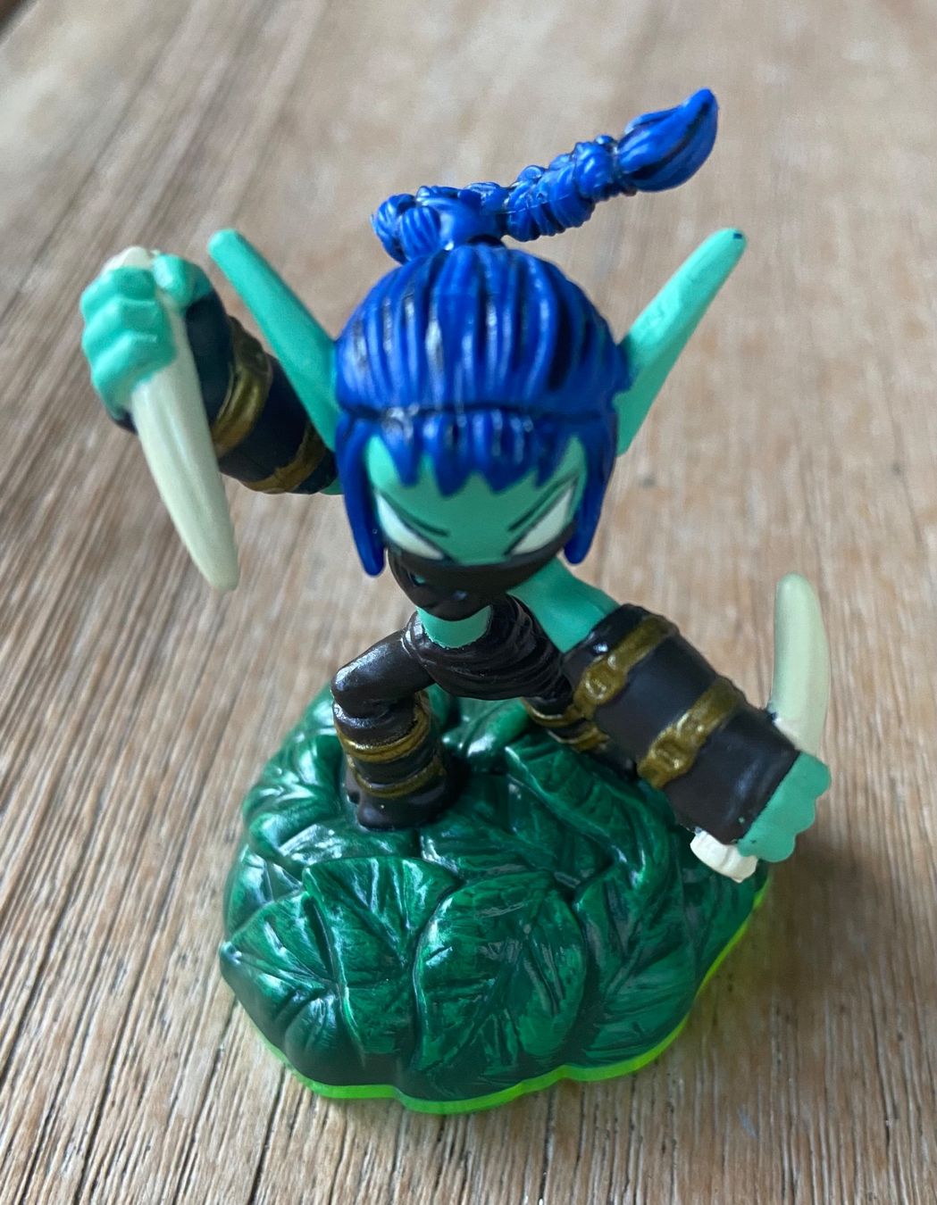 Nintendo Giochi: Skylander Figur "Stealth Elf" – Usato da Widnau venduto da ama_7xzk