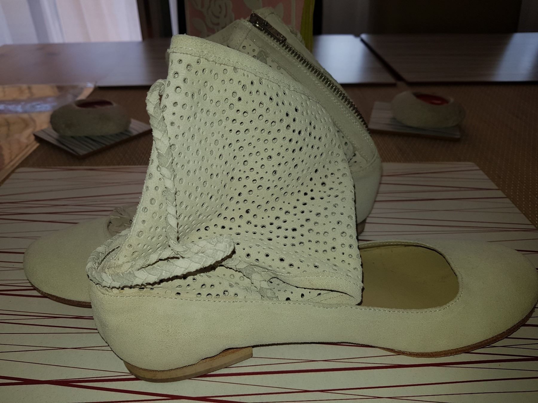 Damenschuhe: LOVE BY DUNE Chaussures / Schuhe pointure / Nummer 36 – Neu und originalverpackt aus Cossonay-ville von Super-Price-Quality 1