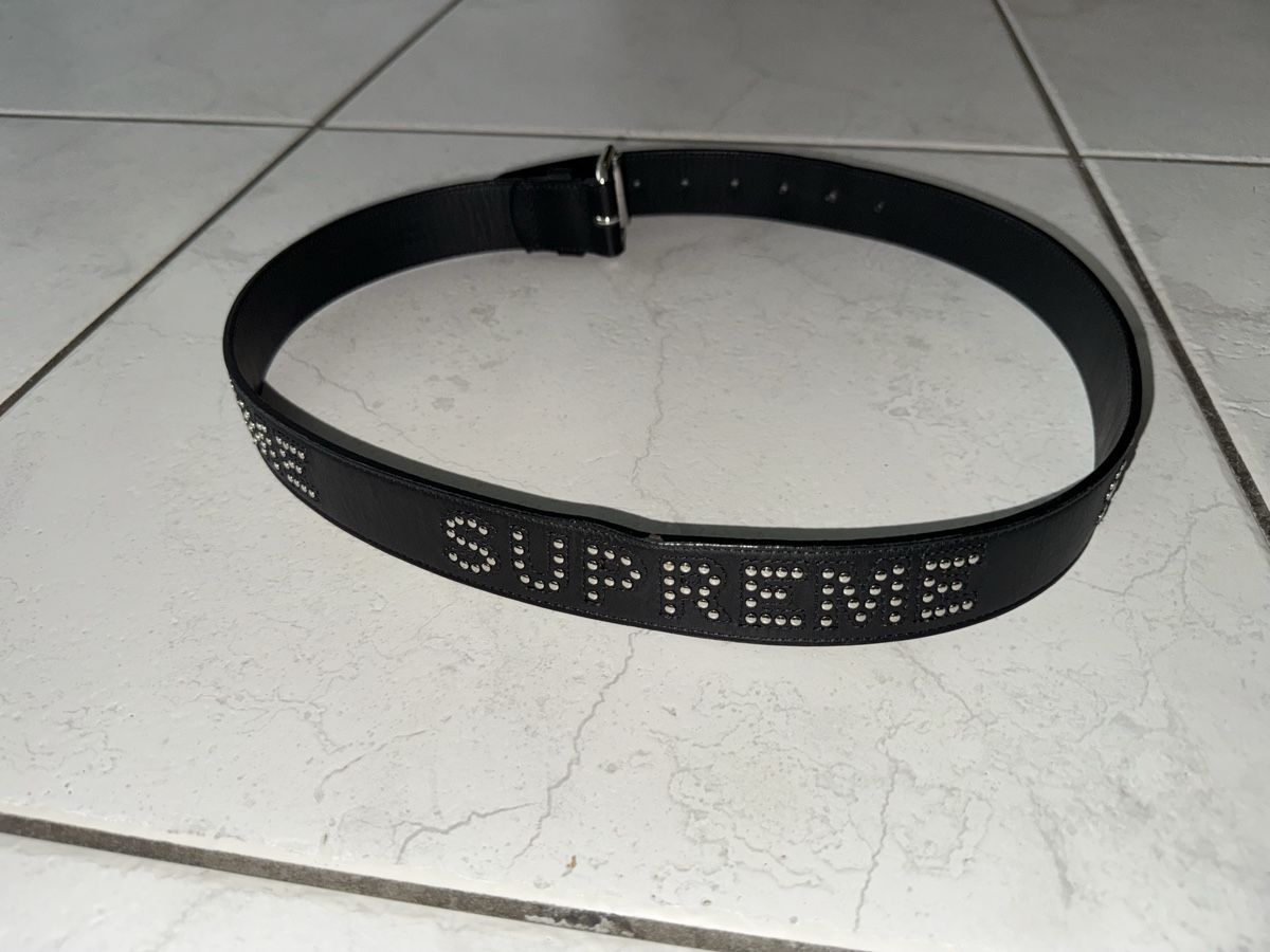 Cinture: Supreme Logo Gürtel – Usato da Gossau ZH venduto da Shaolin 3
