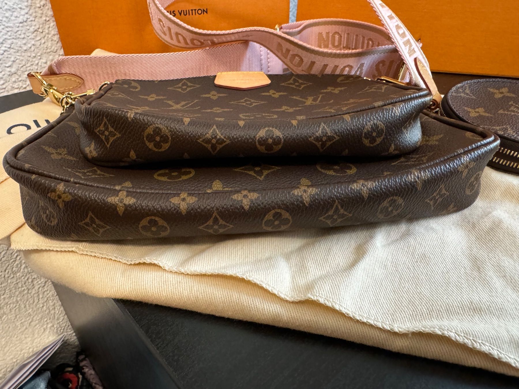 Louis Vuitton Borse da donna: Louis Vuitton Multi Pochette Accessoires – Nuovo (secondo la descrizione) da Eichberg venduto da OanaB 2