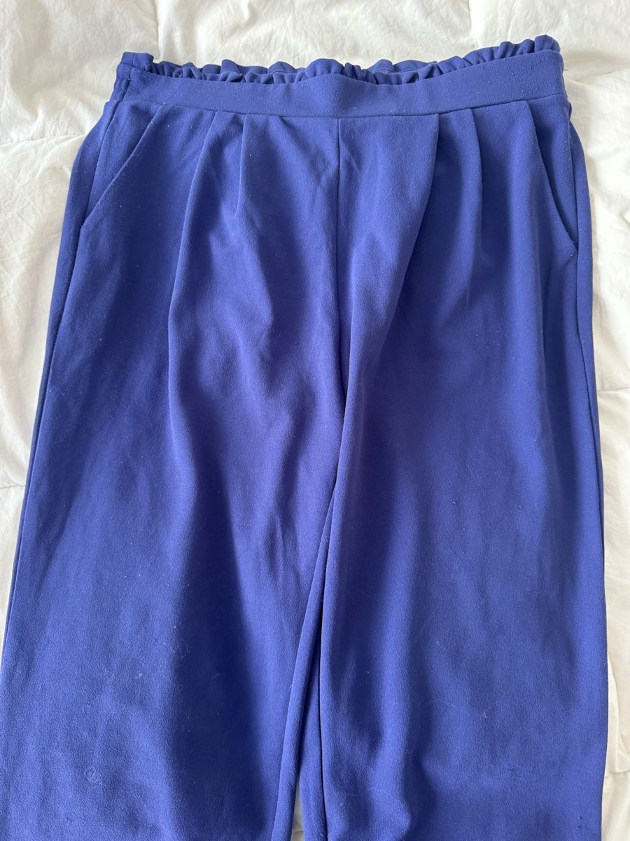 Pantaloni: Pantalon large violet EVEN&ODD taille haute, parfait – Usato da Genève venduto da lejardindesvetements 1