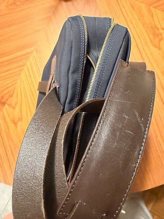 Koffer & Taschen: Aktentasche Mismo – Gebraucht aus Basel von bur_5jk5 3