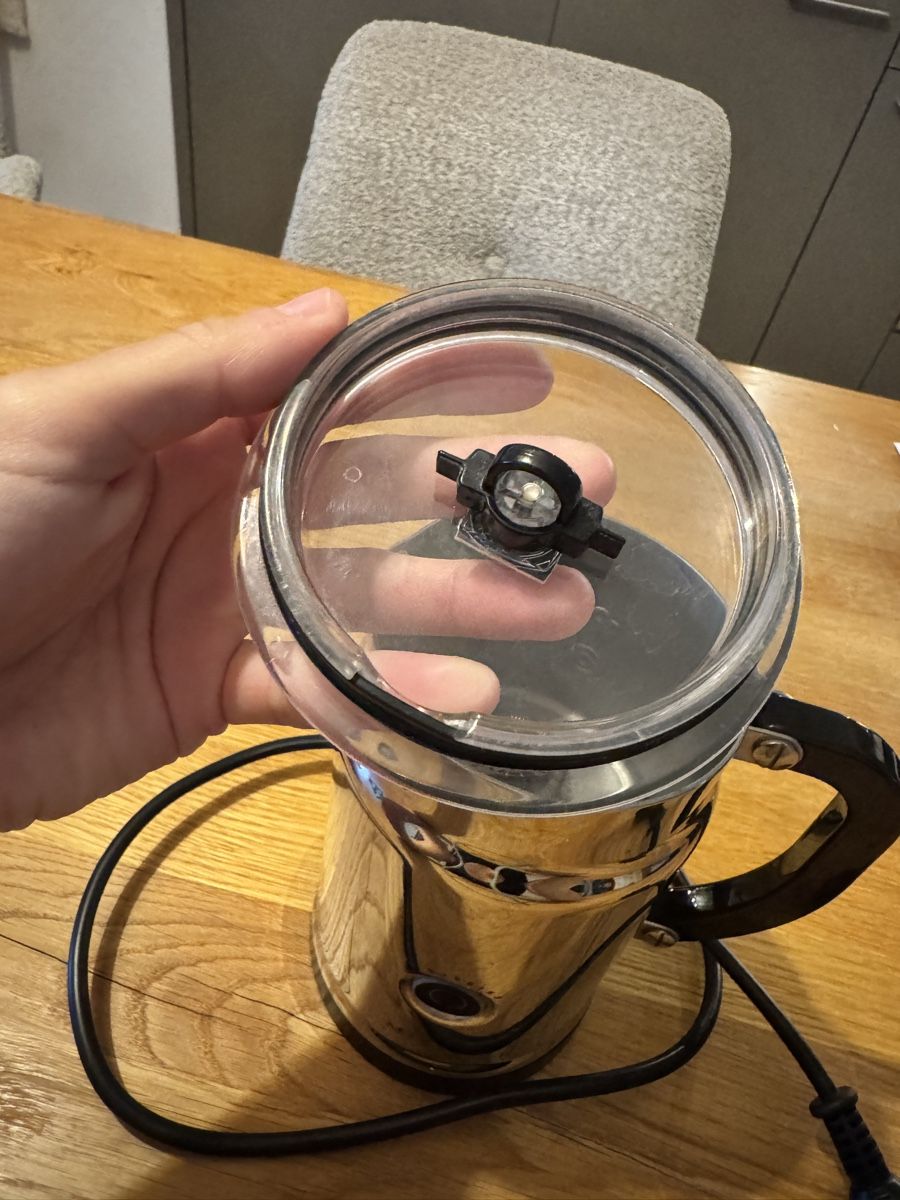 Küchengeräte: Nespresso Milchschäumer – Gebraucht aus Bremgarten AG von val_ch 4