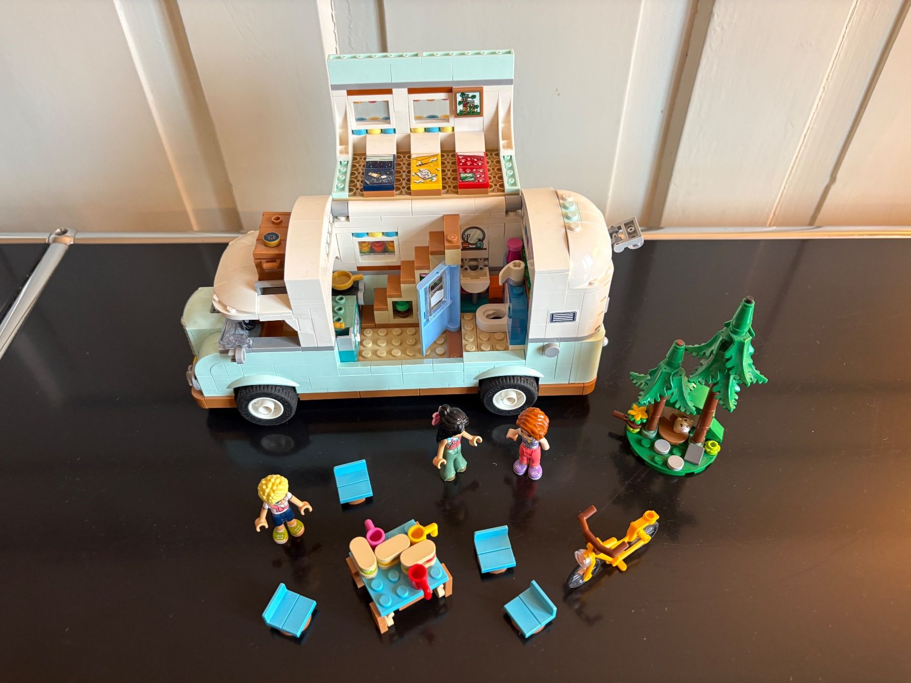 Lego Spielzeuge: LEGO Friends - 42663 Wohnmobil – Gebraucht aus Zürich von Malf_007 1