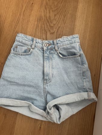 Jeans Shorts Zara, Gr.32