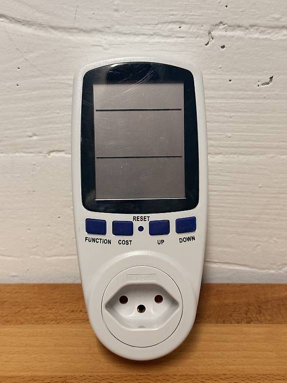 Misurare: Stromkostenmesser, Energiemonitor, digital, Steffen PM01 – Usato da Stäfa venduto da FinTonic 1