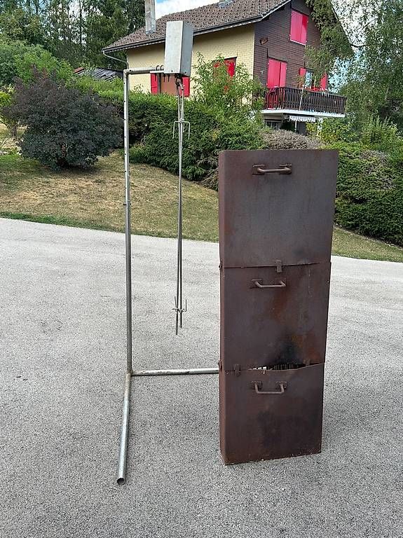 Grills: Grill vertical – Gebraucht aus LES BAYARDS von Loursduvallon 1