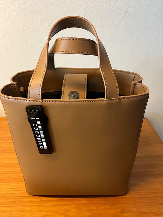 Liebeskind Paper Bag Carter S Handtasche glattes Rindsleder dunkelgrün