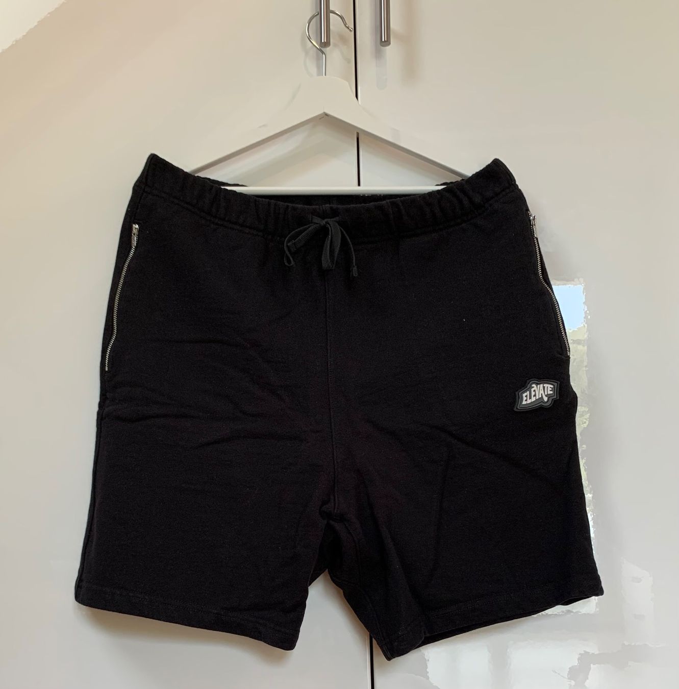 Pantaloni: Shorts Elevate schwarz – Nuovo (secondo la descrizione) da Maisprach venduto da jokoundklaas 2