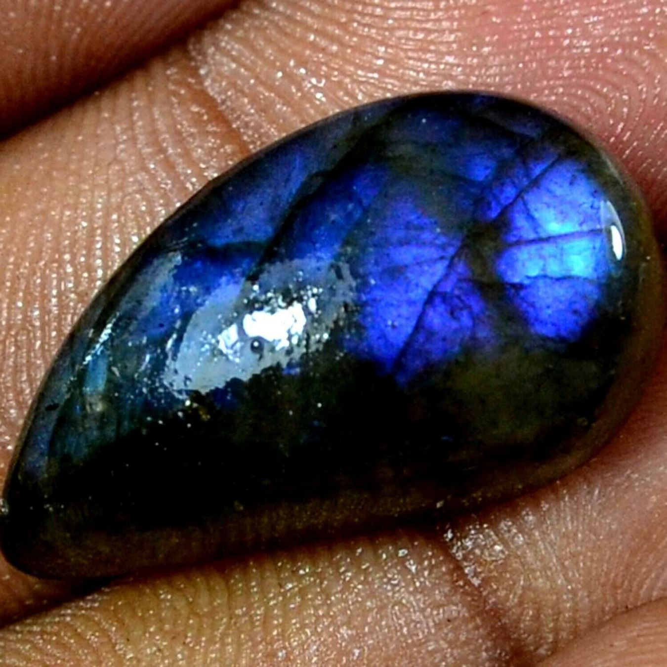 Pietre preziose: Labradorit 28.10 ct IF blaues Freiform – Nuovo e nell'imballaggio originale da zuerich venduto da Jewlsdesign 1