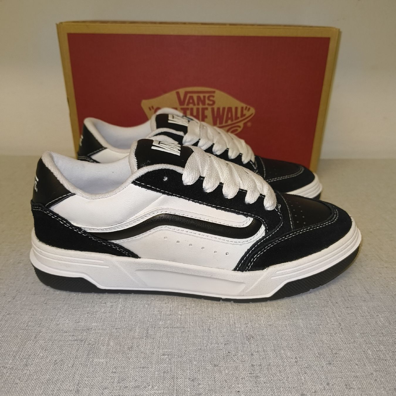 Vans Scarpe da uomo: Vans Hylane, Grösse US 11 EURO 44.5 – Nuovo e nell'imballaggio originale da Uitikon Waldegg venduto da PJLS1