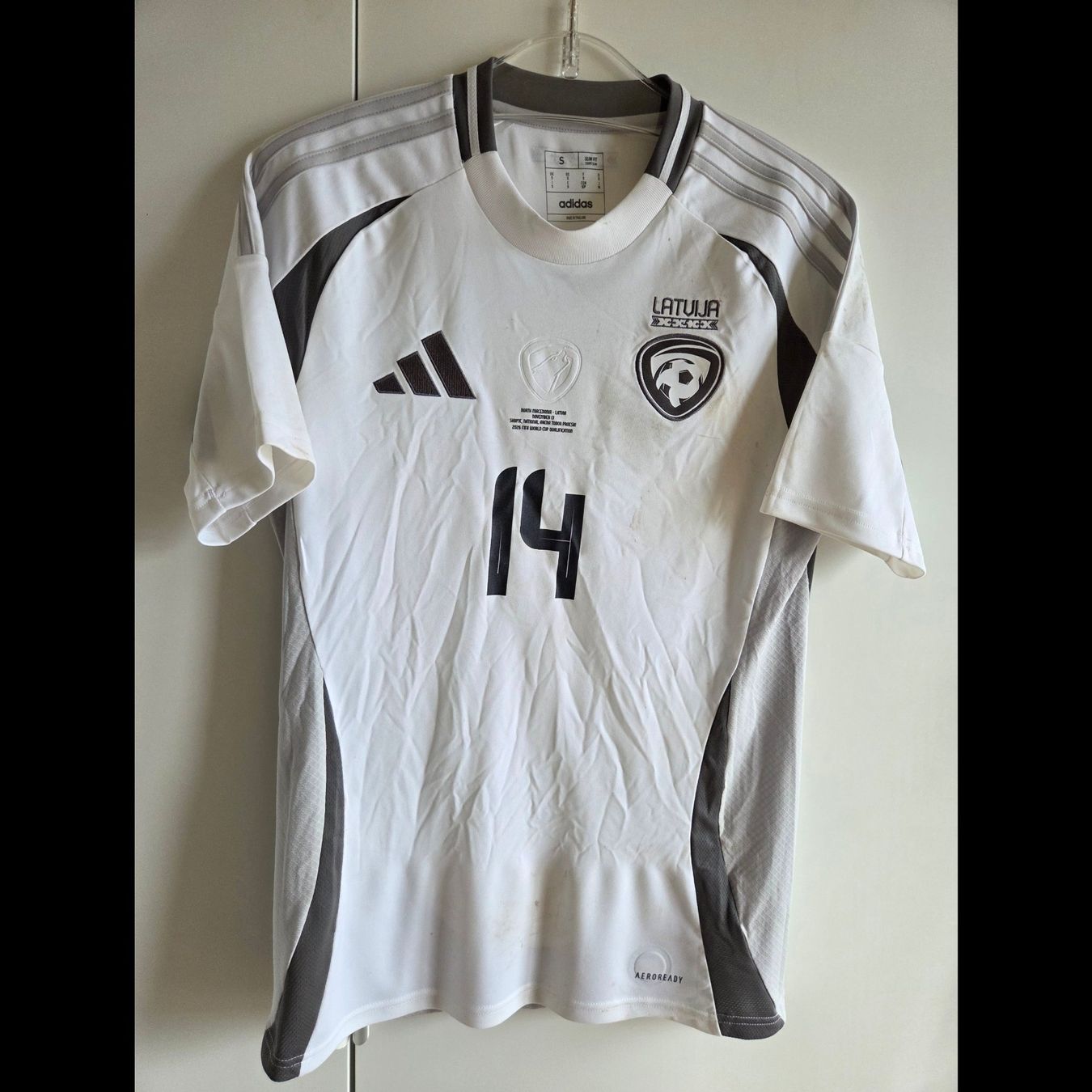 Adidas Canottiere & Pantaloni: Matchworn latvia – Usato da La Chaux-de-Fonds venduto da tur_nkx9