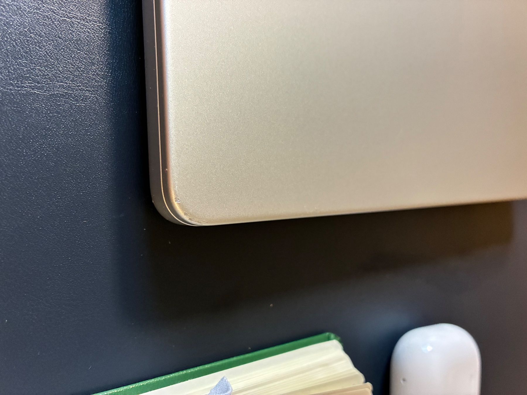 Apple Notebook: MacBook Pro 14 pouces 2023 1TB 16Go M2Pro – Usato da Chexbres venduto da pay_6rhh 4