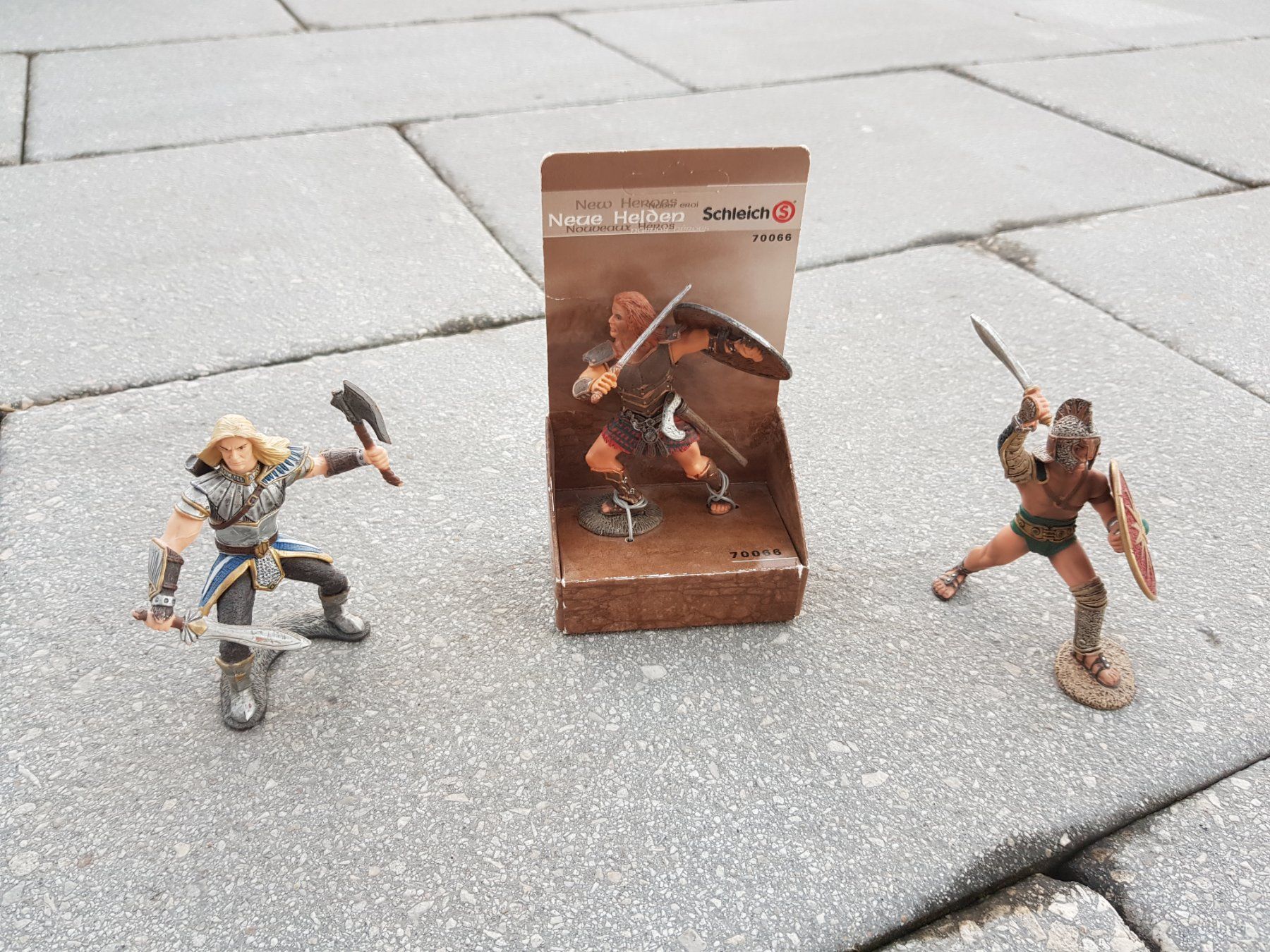 Schleich Figuren: Schleich "3 mal Krieger Spartaner und Helden" – Gebraucht aus Safenwil von