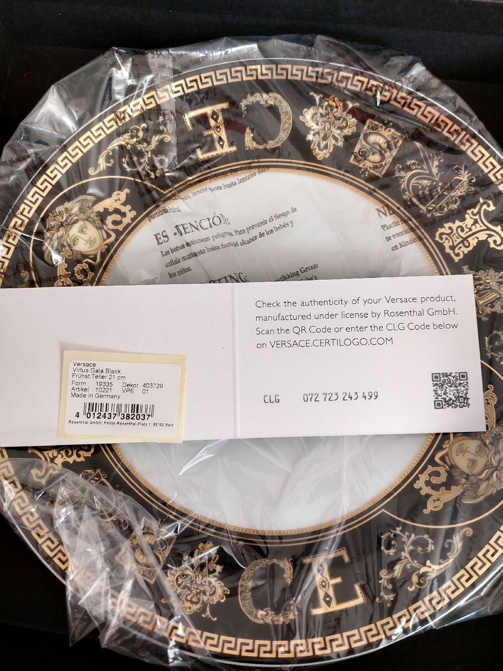 Versace Teller: Versace Virtus Gala Black Teller, 21cm, 2 Stück. Neu mit Box – Neu und originalverpackt aus Veltheim AG von gave04 1