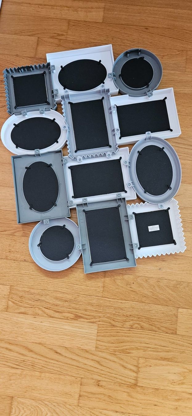 Cornici: Mehrfach Bilderrahmen Grau/Weiss 66,5x52cm – Usato da Zweidlen venduto da Shubli 2