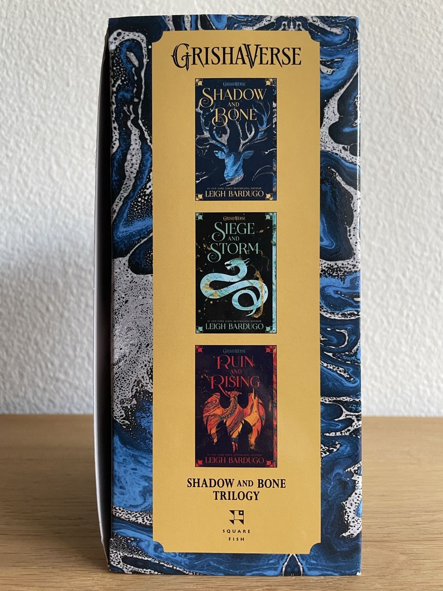 Livres: Shadow and Bone Trilogie – D'occasion à Zug par job_pbw9 3