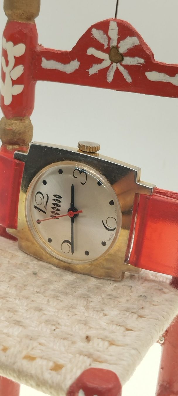 Orologi: Montre vintage châlet – Usato da La Chaux-de-Fonds venduto da jac_9llg 2