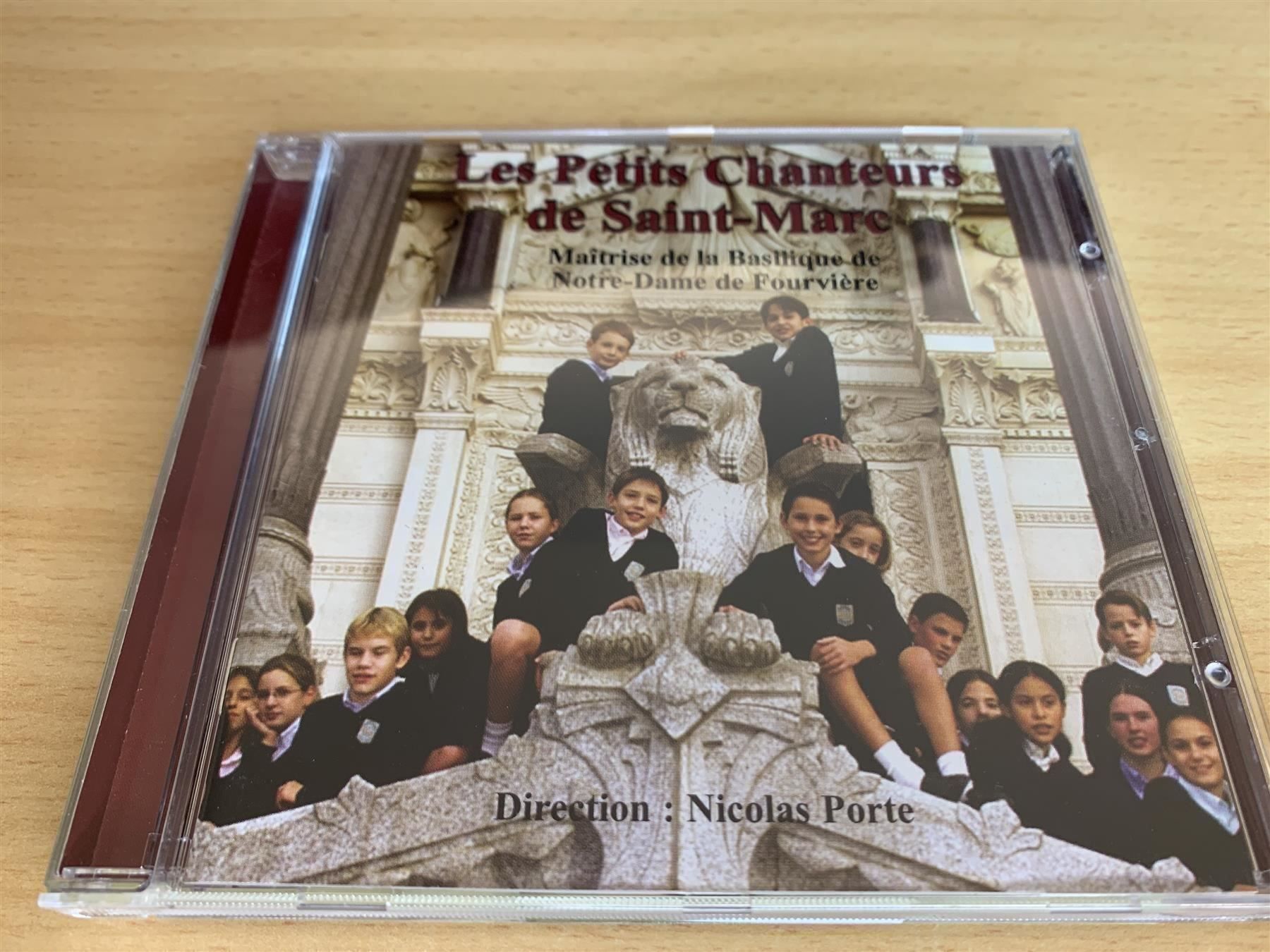 CD: Les Petits Chanteurs De Saint-Marc – Usato da Rikon im Tösstal venduto da Alpenmutz