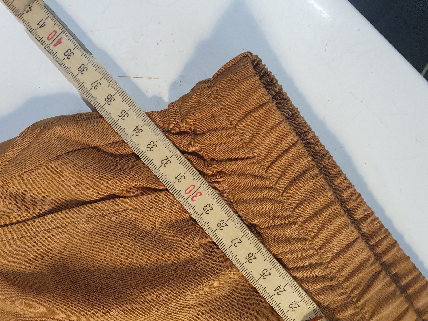 Pantalons: Mask Damenhose beige Grösse S – D'occasion à Zürich par loosebone 8