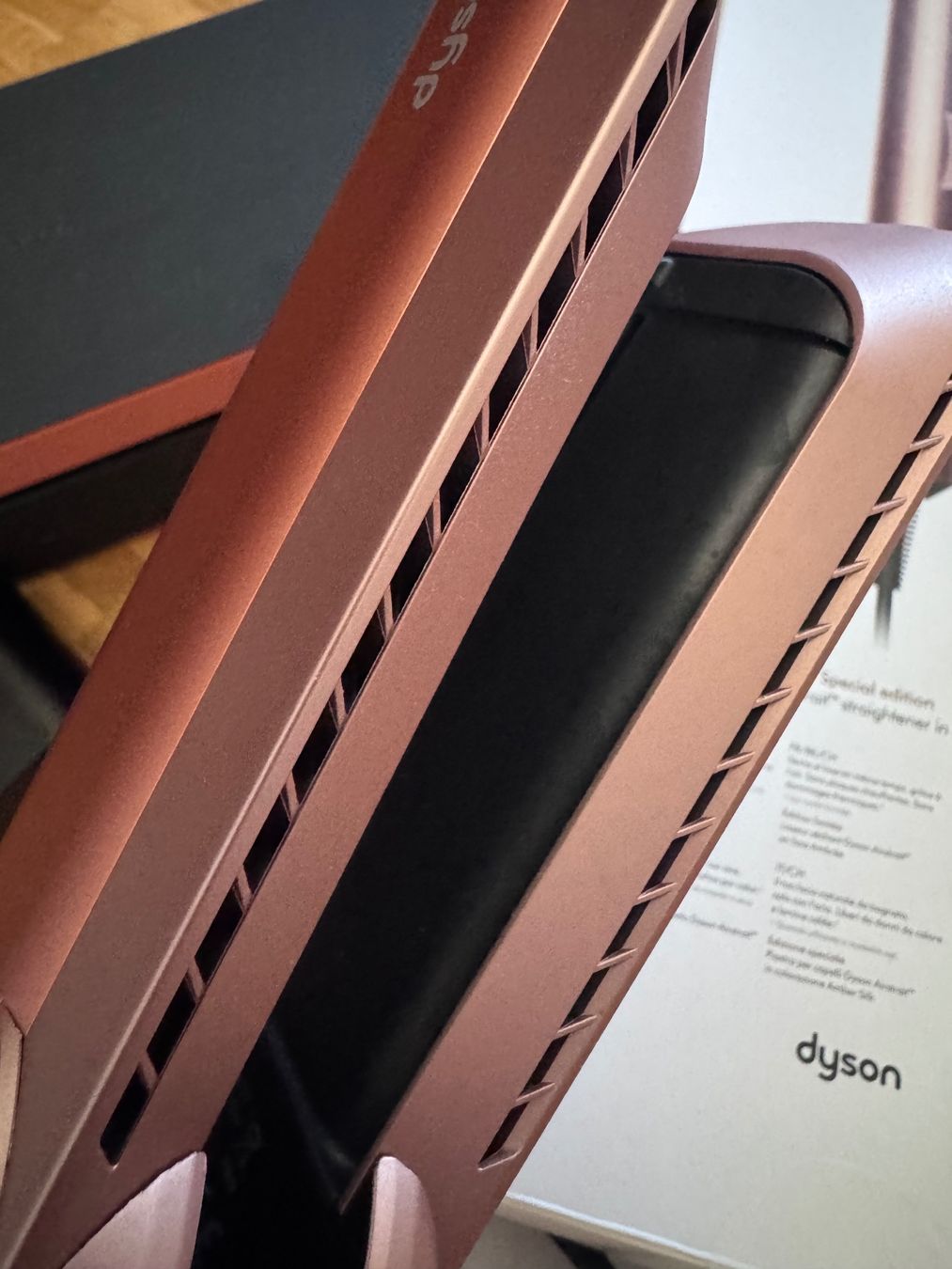 Dyson Asciugacapelli: Dyson Airstrait, neuwertig, Special Edition – Nuovo (secondo la descrizione) da Nürensdorf venduto da 2ND_STORY 6