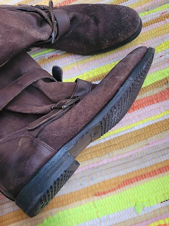 Chaussures femmes: wunderschöne Wildlederstiefeletten 40 – D'occasion à Winterthur par Grissini7 3