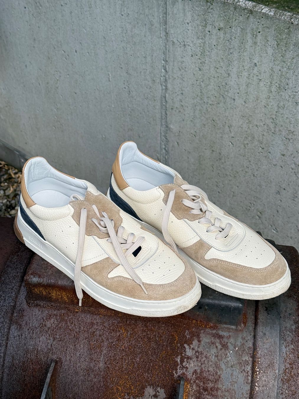Scarpe da uomo: Schöner Sneeker, Obermaterial Leder, Gr. 45 – Usato da Cham venduto da blue-spirit