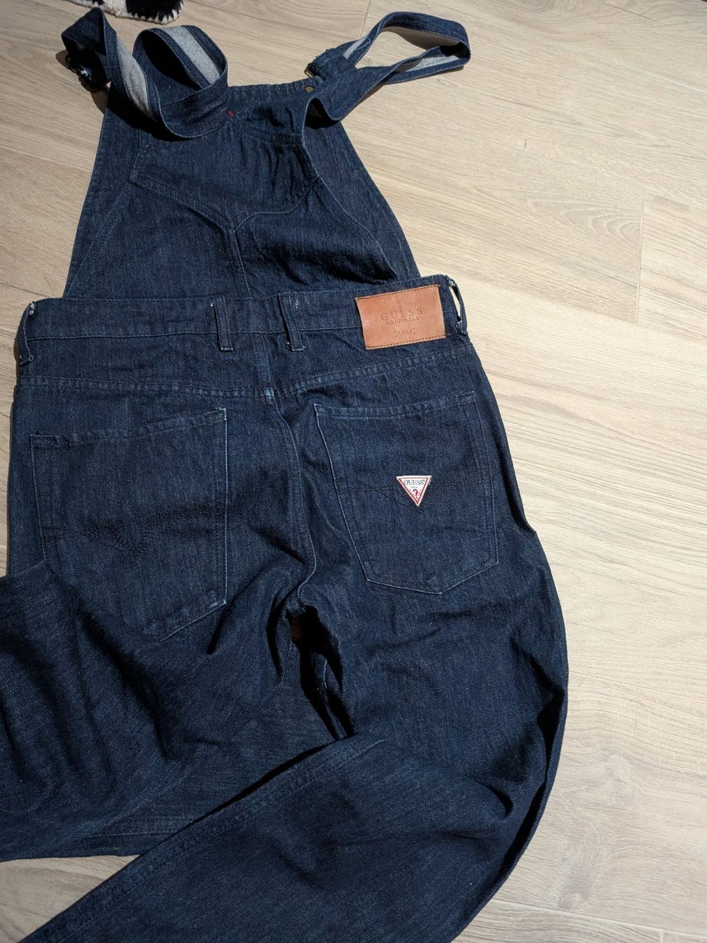 Guess Jeans: Jean Guess x A$AP Rocky. – Gebraucht aus Epalinges von nsh_t58w 6