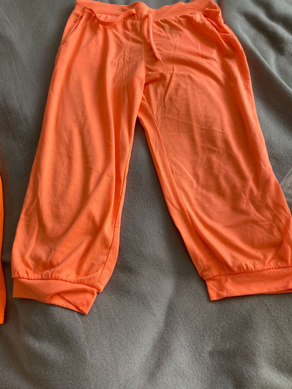 Leggings: Training court orange – Usato da Montreux venduto da Iza_81199