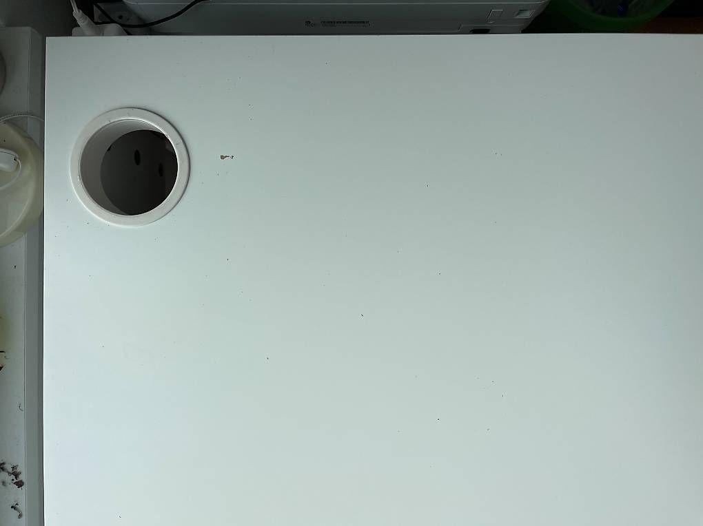 Scrivanie: Ikea Micke Schreibtisch – Usato da Buchs AG venduto da D6lf6n 3