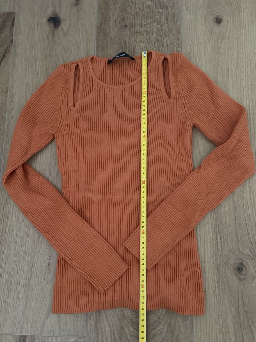 Hallhuber Lotti di vestiti: Trendiger Herbst-Pullover mit Cut-Outs, Grösse S, neu! – Nuovo (secondo la descrizione) da Worben venduto da AlliaB 1