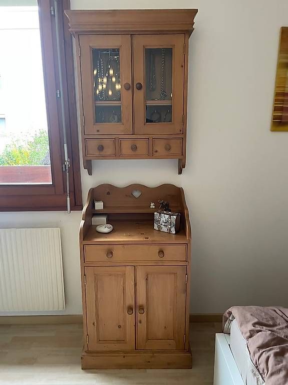 Büffets: Meuble confiturier en sapin – Gebraucht aus Lausanne von jac_hqd6